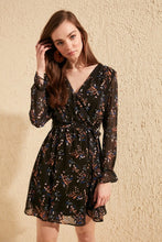 Load image into Gallery viewer, Trendyol Patterned Dress TWOSS20EL0626
