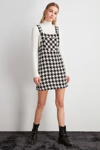 Load image into Gallery viewer, Trendyol Patterned Dress TWOAW20EL0208
